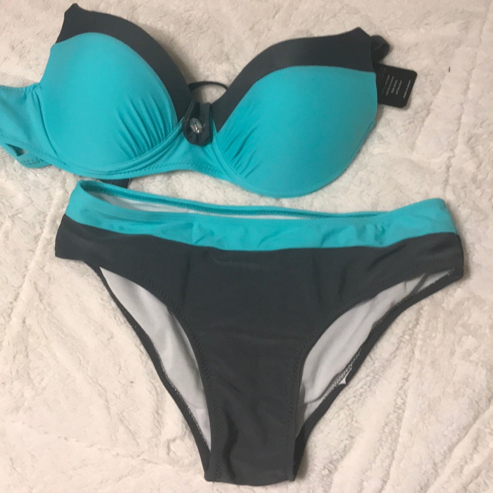 Suzicca Mint and Grey Bikini NWT Large